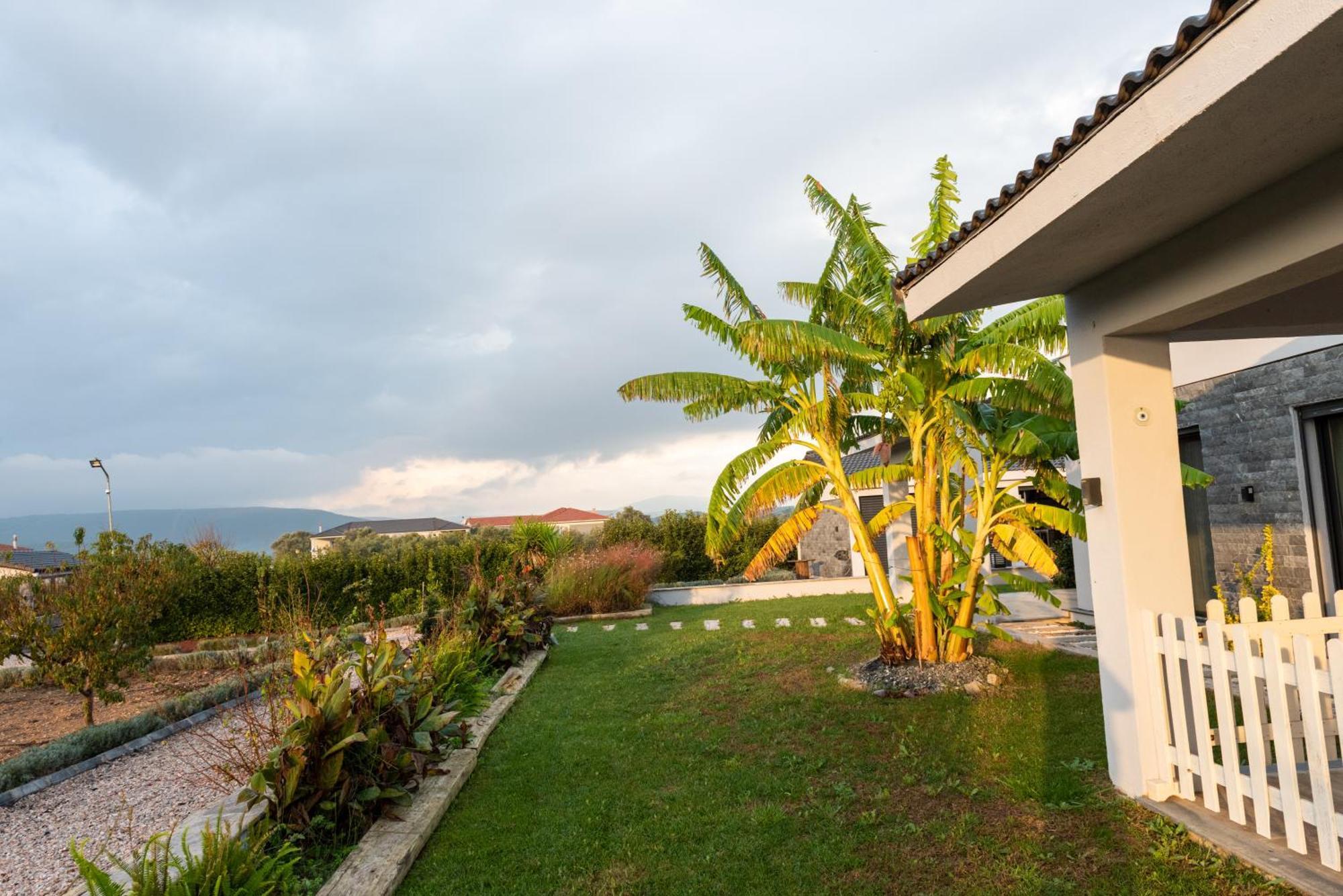 Hotel Bi ' Masa Culinary Farm Urla Exterior foto